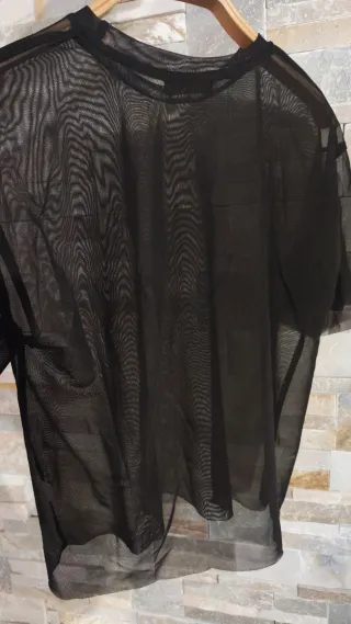 Camiseta SHEIN Malla Transparente