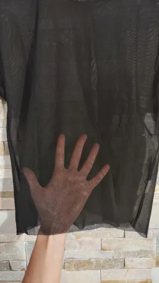 Camiseta SHEIN Malla Transparente