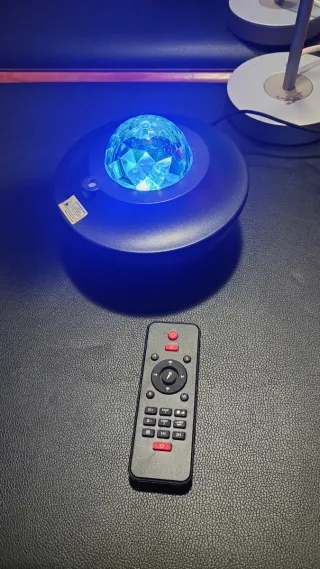 Lámpara de ambiente azul para habitación