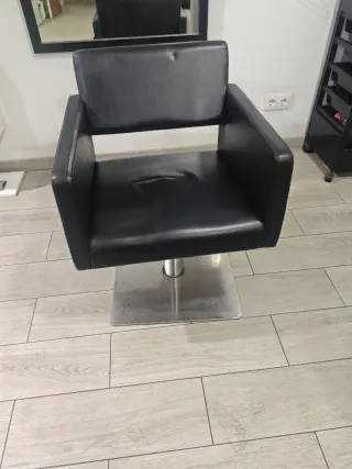2 Sillones de peluquería negros