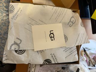 Botas UGG negras mujer talla 39 (SON un 38)