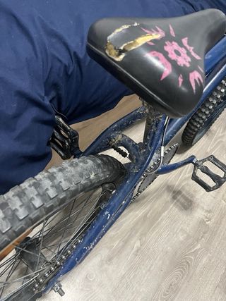 Bicicleta BMX azul