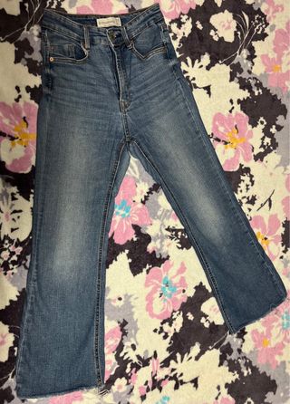 Jeans Stradivarius flare azul