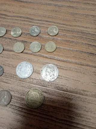 Lote monedas francesas e inglesas usadas