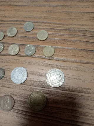 Lote monedas francesas e inglesas usadas