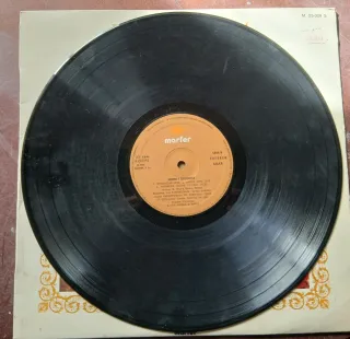 Vinilos varios: La Reina Mora, Juanito valderrama.