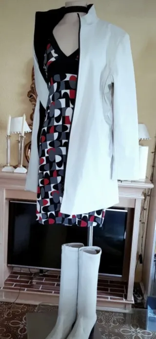 Abrigo tres cuartos polar impermeable