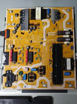 Despiece TV Samsung UE55NU8075T