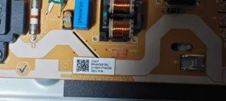 Despiece TV Samsung UE55NU8075T