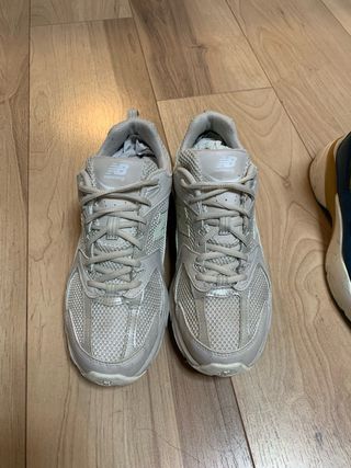 New Balance Beige Talla 40.5