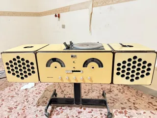 Briovega RR 126 stRadio Giradischi