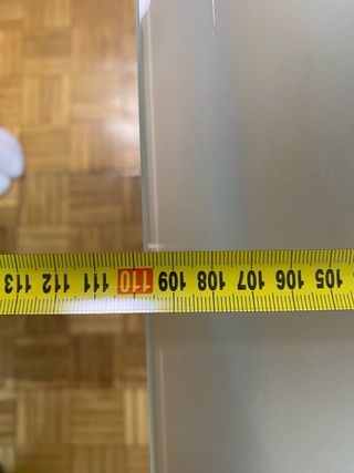 Mesa de comedor con 4 sillas