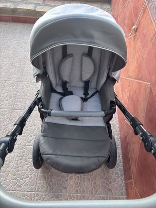 Carro de bebé Tríptus gris