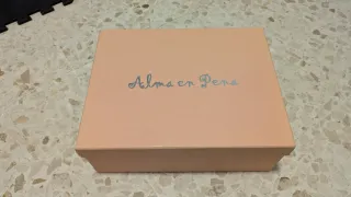 Sandalias Alma en Pena doradas y multicolor