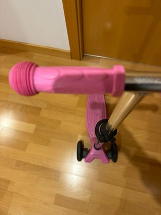 Monopatín Micro 3 ruedas rosa poco uso