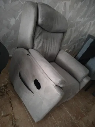 Butaca articulada de tela gris