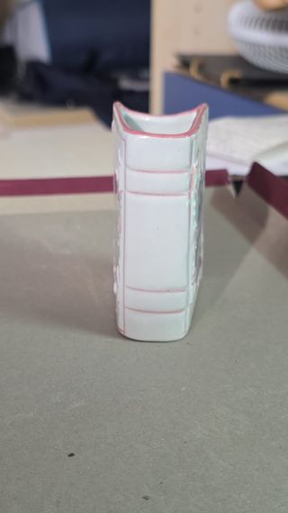 Libricino devozionale in porcellana