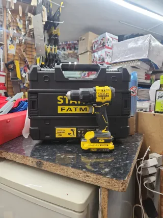 Taladro Stanley Fatmax 20V