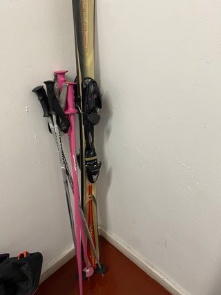 Esquís Carving Rossignol 150cm + Bastones