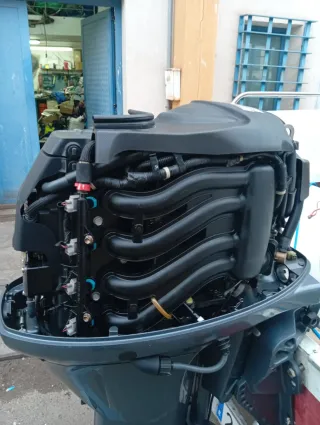 Fueraborda Yamaha 70 CV 4 tiempos