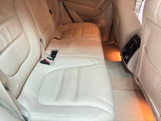 Volkswagen Touareg 2013