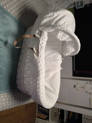 Moisés para bebé blanco