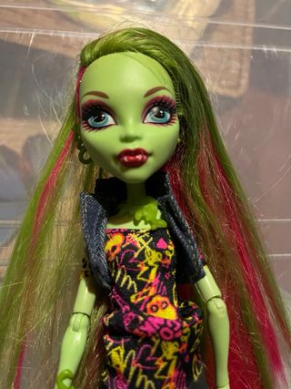 Muñeca Monster High Venus McFlytrap