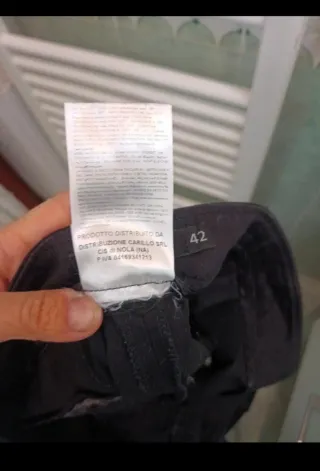 Pantaloni Artigli neri taglia 42 (taglia italiana)