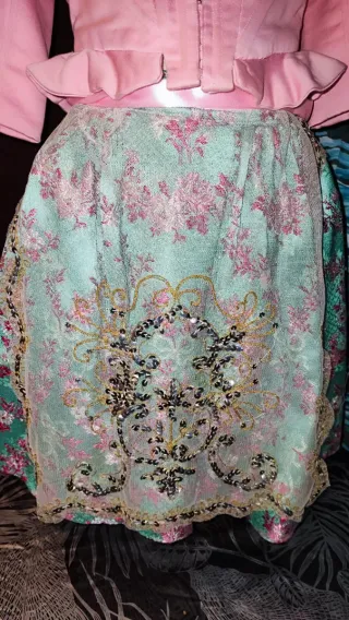 Traje de Fallera rosa y verde, de niña de 1 a 4 añ