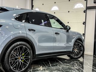 Porsche Cayenne COUPE EHYBRID S