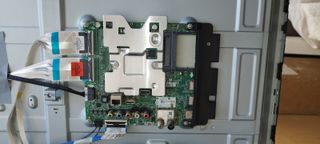 LG 43UK6200PLA - Piezas