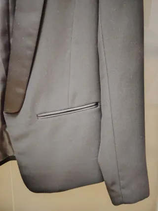 Blazer H&M Negro Solapa Satén