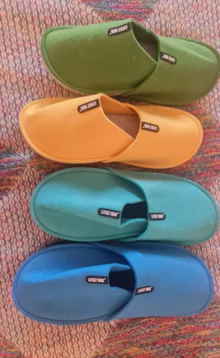 Set ciabatte ospiti in feltro