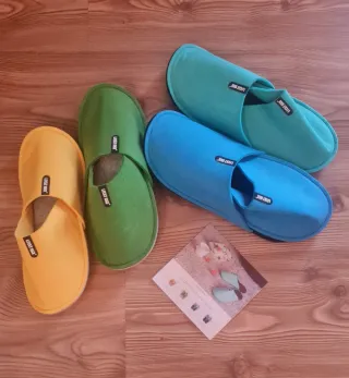 Set ciabatte ospiti in feltro