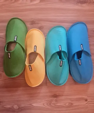 Set ciabatte ospiti in feltro