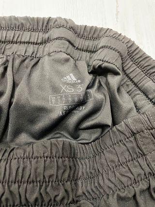Pantalones cortos running Adidas mujer negros
