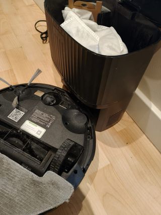 Robot Aspirador y Fregasuelos Vexilar W11