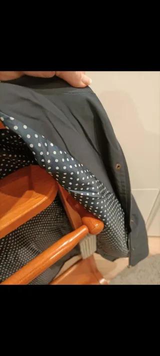 Parka Javier Larrainzar azul marino sin estrenar