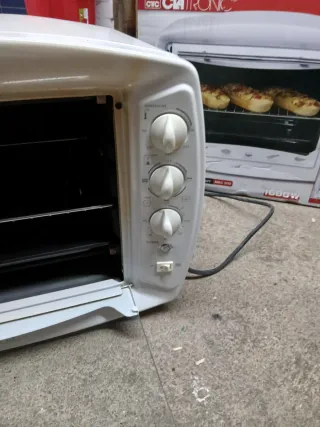 Horno Clatronic 1600W