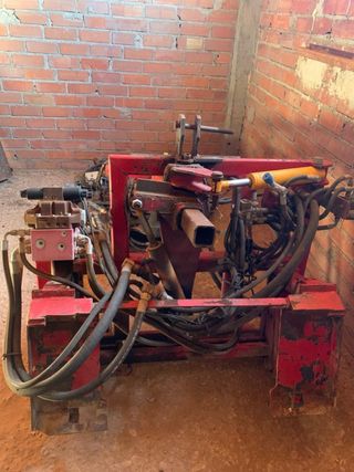 Vibrador olivos Agruruiz para minicargadora