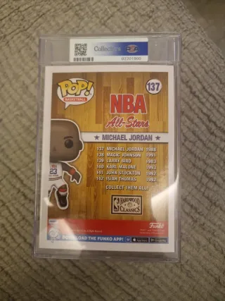 Funko Pop Michael Jordan 137 PSA 10