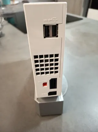 Consola y dos mandos