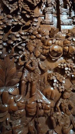 ANTIGUO PANEL BALINÉS GRANDE