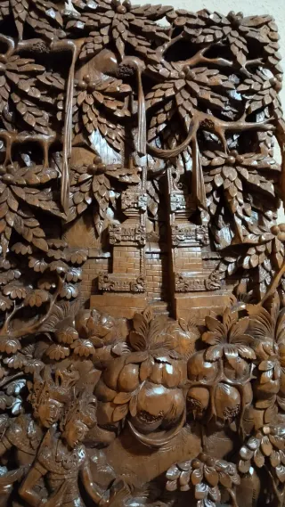 ANTIGUO PANEL BALINÉS GRANDE