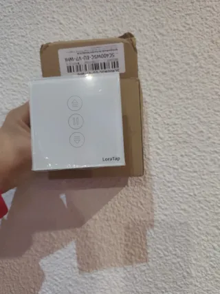 Interruptor Inteligente LoraTap Persianas
