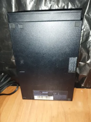 PLAYSTATION 2 SLIM SCPH-75004 NEGRA + 29 JUEGOS