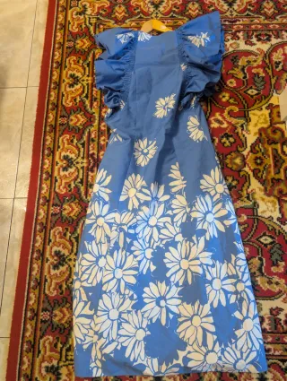 Vestido Zara floral azul y blanco