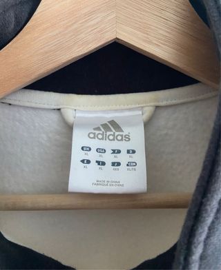 Sudadera Adidas con cremallera
