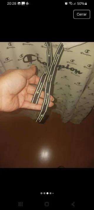 Sudadera Champion Beige y Blanca