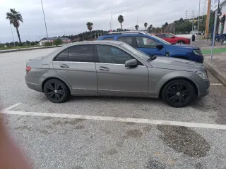 Mercedes-Benz 220 cdi 2011